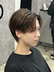 メンズヘア整形スパイラルパーマ波巻きツイストメンズパーマ髪型 - メンズヘア整形サロン GOALD 渋谷神南掲載