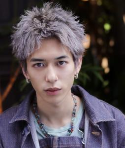 メンズヘア整形スパイラルパーマ波巻きツイストメンズパーマ髪型 - メンズヘア整形サロン GOALD 渋谷神南掲載