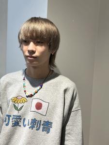 メンズヘア整形スパイラルパーマ波巻きツイストメンズパーマ髪型 - メンズヘア整形サロン GOALD 渋谷神南掲載