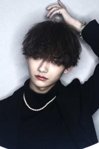 メンズヘア整形スパイラルパーマ波巻きツイストメンズパーマ髪型 - メンズヘア整形サロン GOALD 渋谷神南掲載