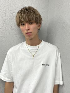 メンズヘア整形スパイラルパーマ波巻きツイストメンズパーマ髪型 - メンズヘア整形サロン GOALD 渋谷神南掲載