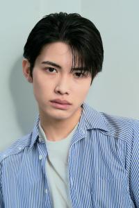 メンズヘア整形スパイラルパーマ波巻きツイストメンズパーマ髪型 - メンズヘア整形サロン GOALD 渋谷神南掲載