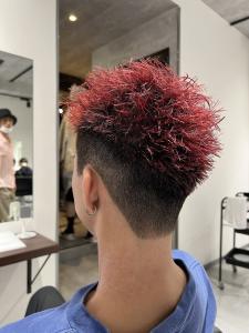 メンズヘア整形スパイラルパーマ波巻きツイストメンズパーマ髪型 - メンズヘア整形サロン GOALD 渋谷神南掲載