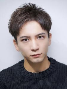メンズヘア整形スパイラルパーマ波巻きツイストメンズパーマ髪型 - メンズヘア整形サロン GOALD 渋谷神南掲載