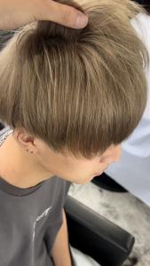 メンズヘア整形スパイラルパーマ波巻きツイストメンズパーマ髪型 - メンズヘア整形サロン GOALD 渋谷神南掲載