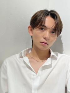 メンズヘア整形スパイラルパーマ波巻きツイストメンズパーマ髪型 - メンズヘア整形サロン GOALD 渋谷神南掲載
