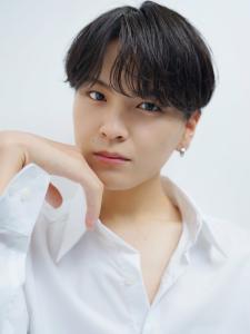メンズヘア整形スパイラルパーマ波巻きツイストメンズパーマ髪型 - メンズヘア整形サロン GOALD 渋谷神南掲載