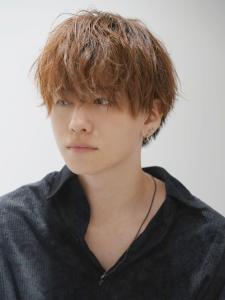 メンズヘア整形スパイラルパーマ波巻きツイストメンズパーマ髪型 - メンズヘア整形サロン GOALD 渋谷神南掲載