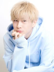 メンズヘア整形スパイラルパーマ波巻きツイストメンズパーマ髪型 - メンズヘア整形サロン GOALD 渋谷神南掲載