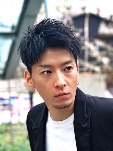 メンズヘア整形スパイラルパーマ波巻きツイストメンズパーマ髪型 - メンズヘア整形サロン GOALD 渋谷神南掲載