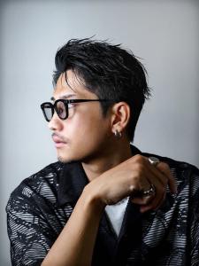 メンズヘア整形スパイラルパーマ波巻きツイストメンズパーマ髪型 - メンズヘア整形サロン GOALD 渋谷神南掲載