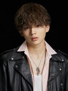 メンズヘア整形スパイラルパーマ波巻きツイストメンズパーマ髪型 - メンズヘア整形サロン GOALD 渋谷神南掲載