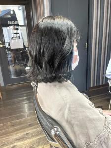 インナーブルー・ダークアッシュカラー・ウェービーパーマ - hair＆make egerie掲載