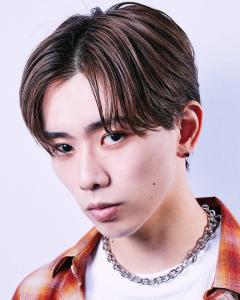 メンズヘア整形スパイラルパーマ波巻きツイストメンズパーマ髪型 - メンズヘア整形サロン GOALD 渋谷神南掲載