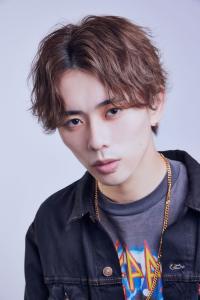 メンズヘア整形スパイラルパーマ波巻きツイストメンズパーマ髪型 - メンズヘア整形サロン GOALD 渋谷神南掲載