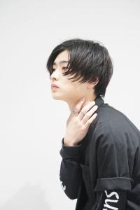 メンズヘア整形スパイラルパーマ波巻きツイストメンズパーマ髪型 - メンズヘア整形サロン GOALD 渋谷神南掲載
