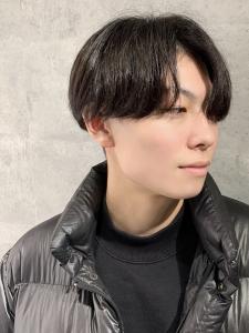 メンズヘア整形スパイラルパーマ波巻きツイストメンズパーマ髪型 - メンズヘア整形サロン GOALD 渋谷神南掲載