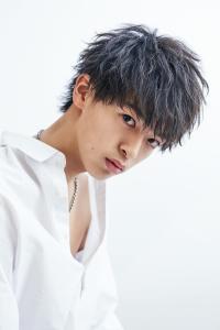 メンズヘア整形スパイラルパーマ波巻きツイストメンズパーマ髪型 - メンズヘア整形サロン GOALD 渋谷神南掲載