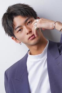 メンズヘア整形スパイラルパーマ波巻きツイストメンズパーマ髪型 - メンズヘア整形サロン GOALD 渋谷神南掲載