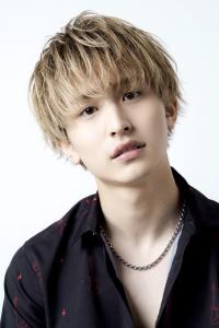 メンズヘア整形スパイラルパーマ波巻きツイストメンズパーマ髪型 - メンズヘア整形サロン GOALD 渋谷神南掲載