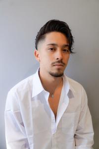 メンズヘア整形スパイラルパーマ波巻きツイストメンズパーマ髪型 - メンズヘア整形サロン GOALD 渋谷神南掲載
