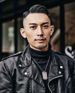 メンズヘア整形スパイラルパーマ波巻きツイストメンズパーマ髪型 - メンズヘア整形サロン GOALD 渋谷神南掲載