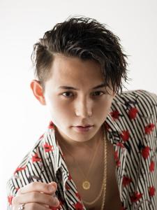 メンズヘア整形スパイラルパーマ波巻きツイストメンズパーマ髪型 - メンズヘア整形サロン GOALD 渋谷神南掲載