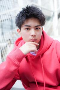 メンズヘア整形スパイラルパーマ波巻きツイストメンズパーマ髪型 - メンズヘア整形サロン GOALD 渋谷神南掲載