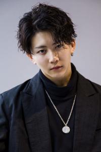 メンズヘア整形スパイラルパーマ波巻きツイストメンズパーマ髪型 - メンズヘア整形サロン GOALD 渋谷神南掲載