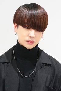メンズヘア整形スパイラルパーマ波巻きツイストメンズパーマ髪型 - メンズヘア整形サロン GOALD 渋谷神南掲載