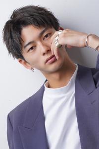 メンズヘア整形スパイラルパーマ波巻きツイストメンズパーマ髪型 - メンズヘア整形サロン GOALD 渋谷神南掲載