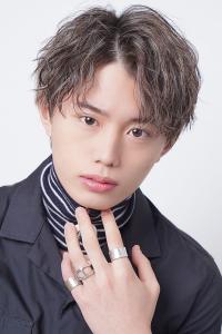メンズヘア整形スパイラルパーマ波巻きツイストメンズパーマ髪型 - メンズヘア整形サロン GOALD 渋谷神南掲載