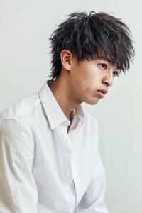 メンズヘア整形スパイラルパーマ波巻きツイストメンズパーマ髪型 - メンズヘア整形サロン GOALD 渋谷神南掲載