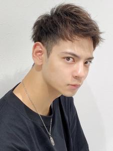 メンズヘア整形スパイラルパーマ波巻きツイストメンズパーマ髪型 - メンズヘア整形サロン GOALD 渋谷神南掲載