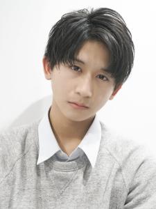 メンズヘア整形スパイラルパーマ波巻きツイストメンズパーマ髪型 - メンズヘア整形サロン GOALD 渋谷神南掲載