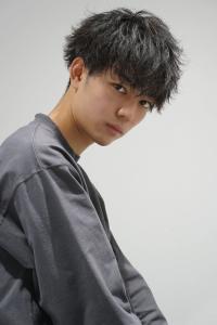 メンズヘア整形スパイラルパーマ波巻きツイストメンズパーマ髪型 - メンズヘア整形サロン GOALD 渋谷神南掲載