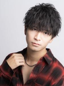 メンズヘア整形スパイラルパーマ波巻きツイストメンズパーマ髪型 - メンズヘア整形サロン GOALD 渋谷神南掲載