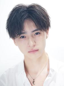 メンズヘア整形スパイラルパーマ波巻きツイストメンズパーマ髪型 - メンズヘア整形サロン GOALD 渋谷神南掲載