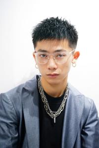 メンズヘア整形スパイラルパーマ波巻きツイストメンズパーマ髪型 - メンズヘア整形サロン GOALD 渋谷神南掲載