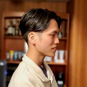 メンズセンターパート - DAU BARBER SHOP 表参道掲載
