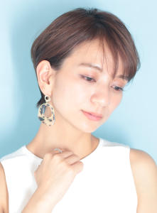 大人小顔美髪イメチェンピンクブラウン切りっぱなしボブショート - INCEPTION  GINZA 銀座掲載
