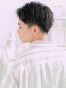 アップバング刈り上げ黒髪オーガニックカラー　アッシュブラック - mod's hair【モッズヘア】越谷/越谷西口店掲載