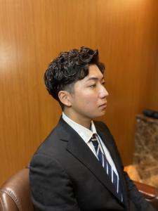 大人ビジネスウェーブパーマ〈理容室〉 - ヘアーモードキクチ 銀座店掲載