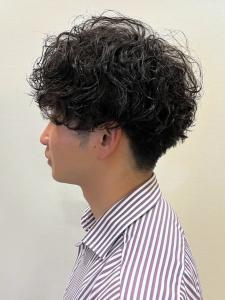 マッシュパーマ　波巻きパーマ　ツーブロック　メンズパーマ - anon掲載