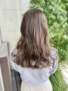 ラテベージュ - EMU international 春日部本店掲載