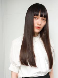 艶髪ストレートロング - MILA銀座  ハイトーン 縮毛矯正 ヘアケア掲載