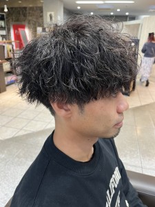 メンズツイストスパイラルパーマ - Prism掲載
