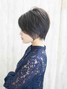 フェミニン/ナチュラルアッシュ/束感ショート - AUFES 福島店掲載