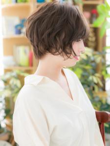 大人かわいいくせ毛風小顔前下がりウルフボブ　マッシュパーマ - COVER HAIR & SPA bliss 浦和西口店【カバー ヘア アンド スパ ブリス】掲載