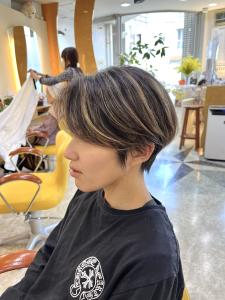 30代【カット＋グロスカラー＋白髪ぼかしハイライト】 - Monalisa掲載